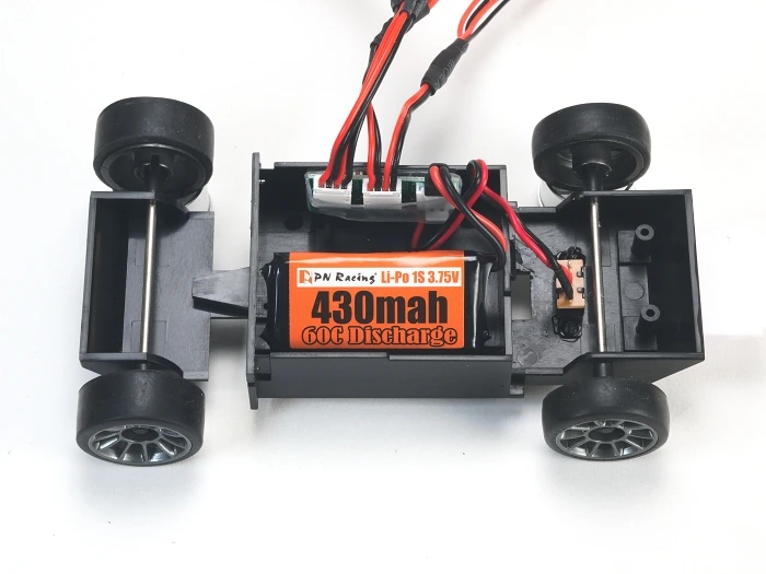 PN Racing Terminal electrònic per a kit de llums per a xassís dummy El - imagen 1