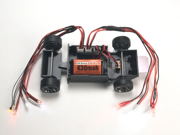 PN Racing Terminal electrònic per a kit de llums per a xassís dummy El - imagen 4