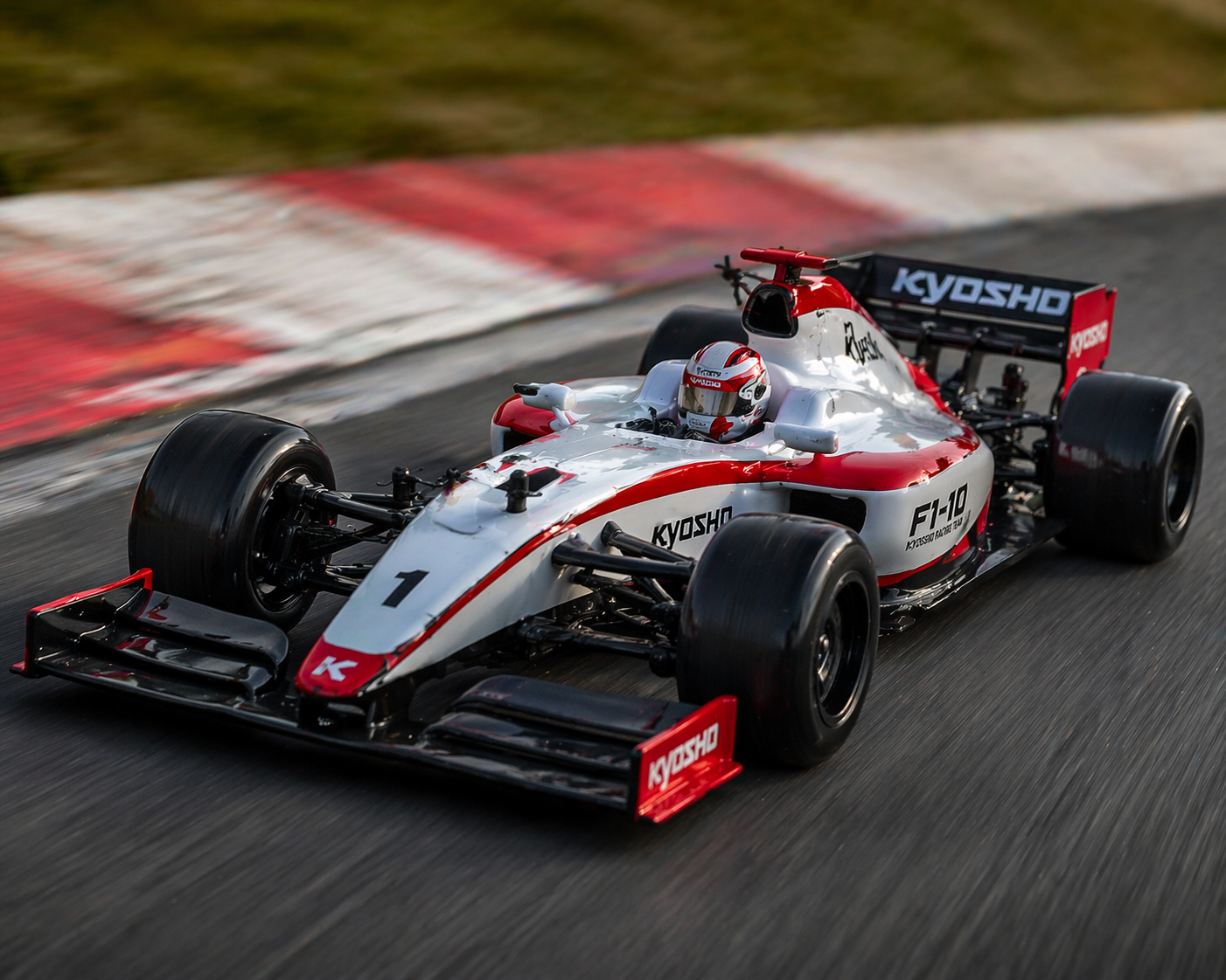 Descubre la esencia de la velocidad en estado puro con nuestra selección de modelos F1 1:10